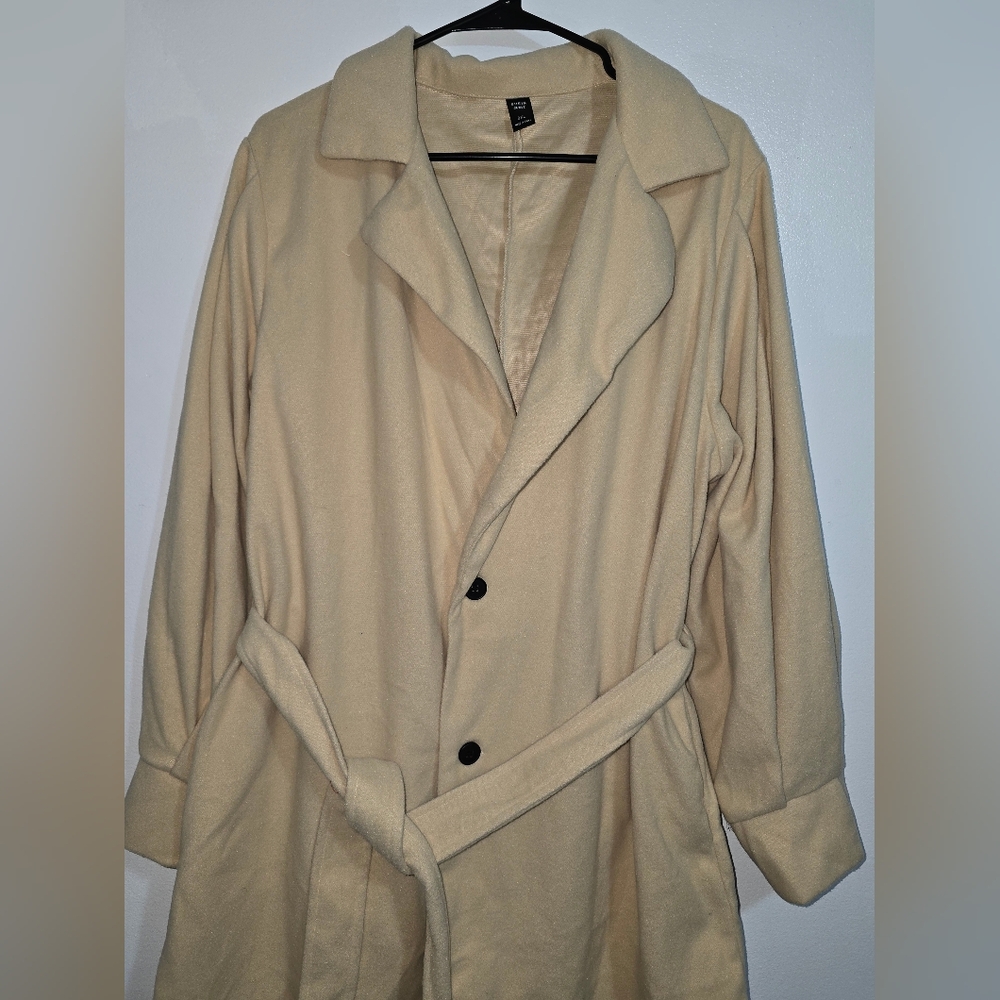 Veste - Picture 2 of 5